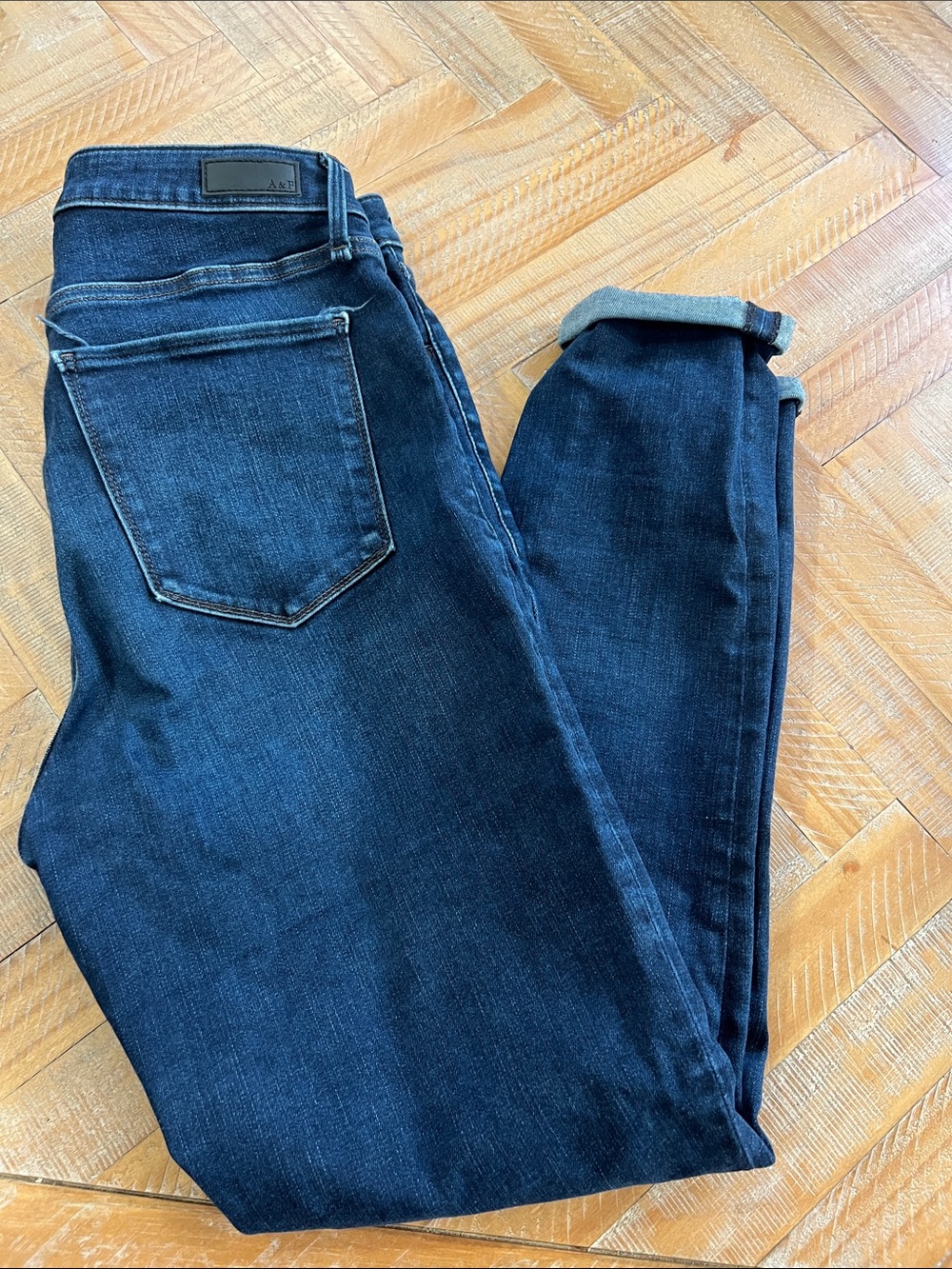 Abercrombie & Fitch Super Skinny High-Rise Jeans in Dark Blue Denim